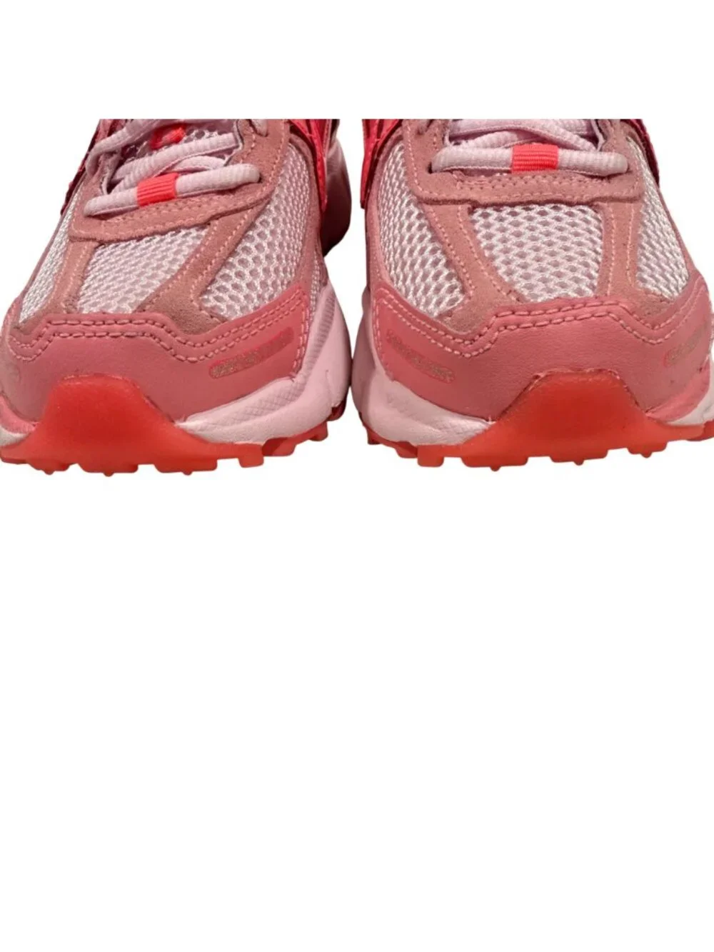 Nike Air Zoom Vomero 5 Barbie Triple Pink Coral Chalk/Hot Punch Women's Size 5.5